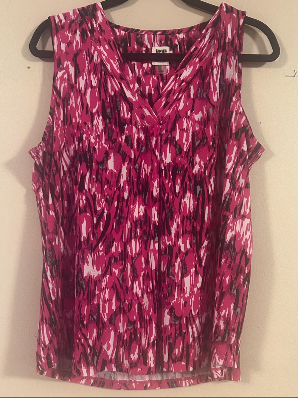 Anne Klein Pink and Black Abstract Print Sleeveless Tank
